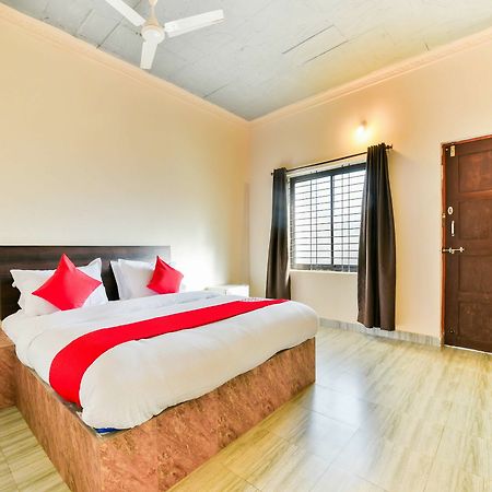 Oyo 15836 Pleasure River Front Resort Tuem Экстерьер фото