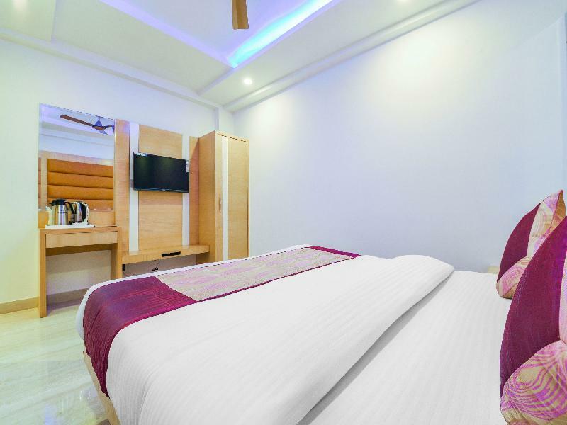 Oyo 15836 Pleasure River Front Resort Tuem Экстерьер фото
