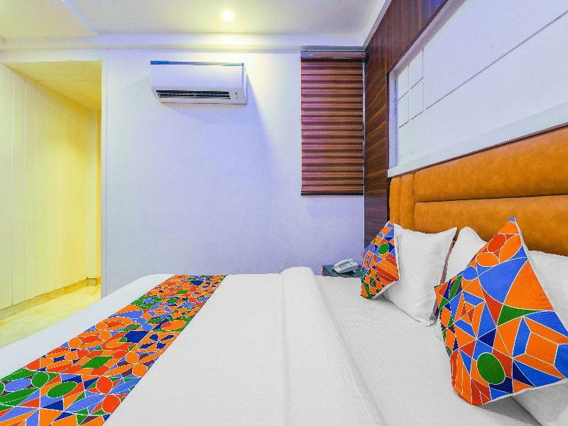 Oyo 15836 Pleasure River Front Resort Tuem Экстерьер фото