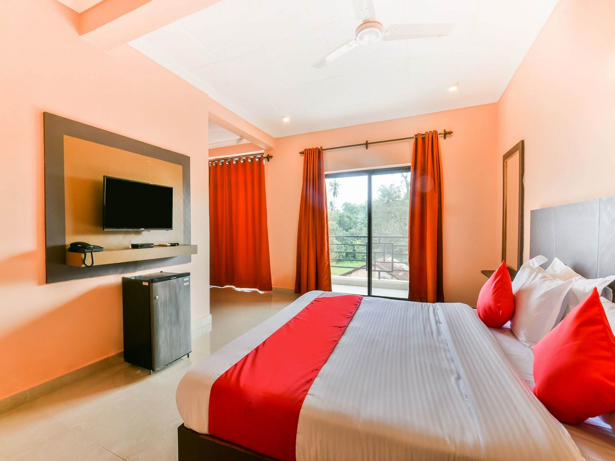 Oyo 15836 Pleasure River Front Resort Tuem Экстерьер фото